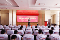 規劃明天，筑夢遠航 ——蘭州新華互聯網學校開展2021級秋季新生學業規劃講座