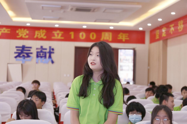 電商直播進校園，企業宣講會圓滿進行